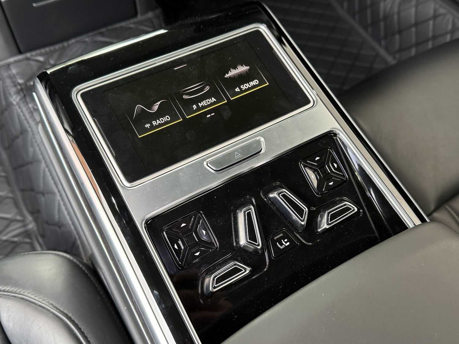 Used Audi A8 2021 for sale - 78196731: Photo 10