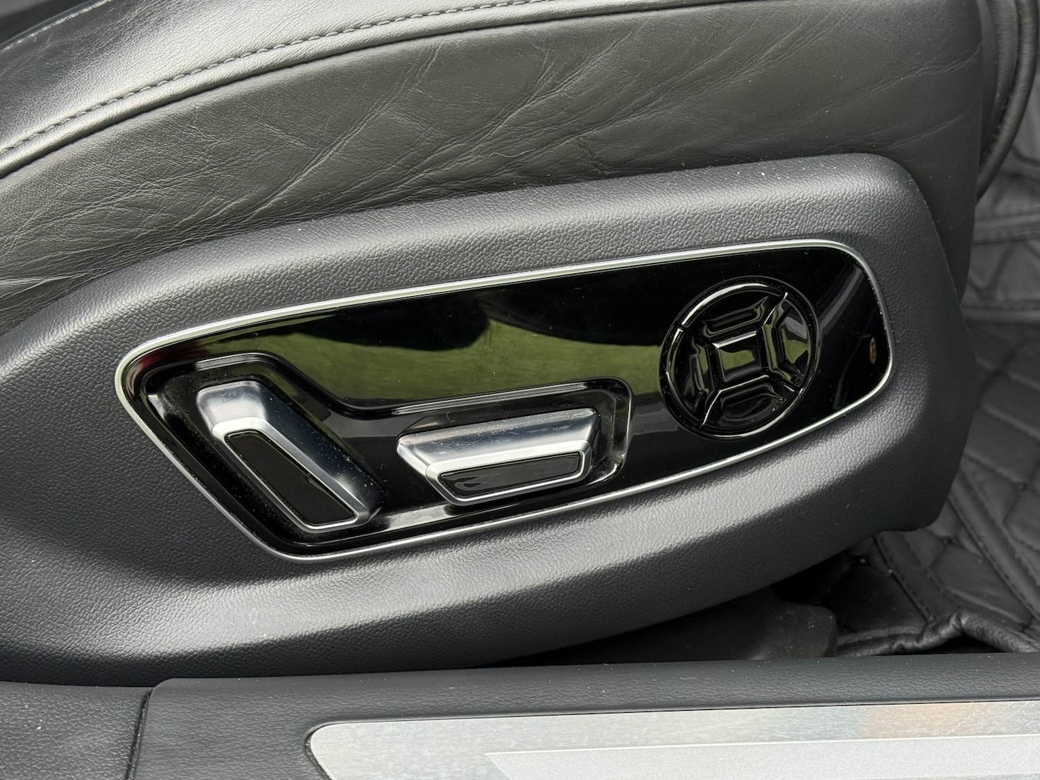 Used Audi A8 2021 for sale - 78196731: Photo 13