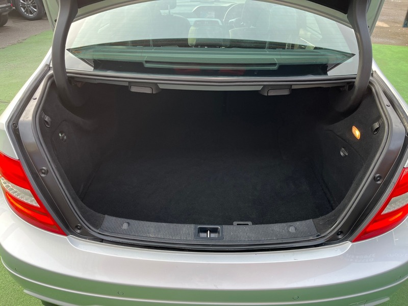 Used Mercedes-Benz C Class 2014 for sale - 77200983: Photo 13