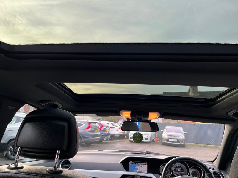 Used Mercedes-Benz C Class 2014 for sale - 77200983: Photo 16