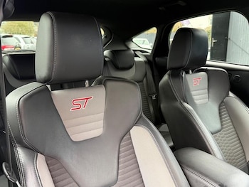 Used Ford Focus 2014 for sale - 78553456: Photo