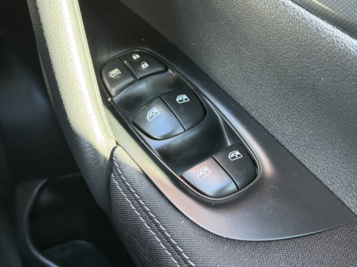 Used Nissan Qashqai 2017 for sale - 78196694: Photo 15