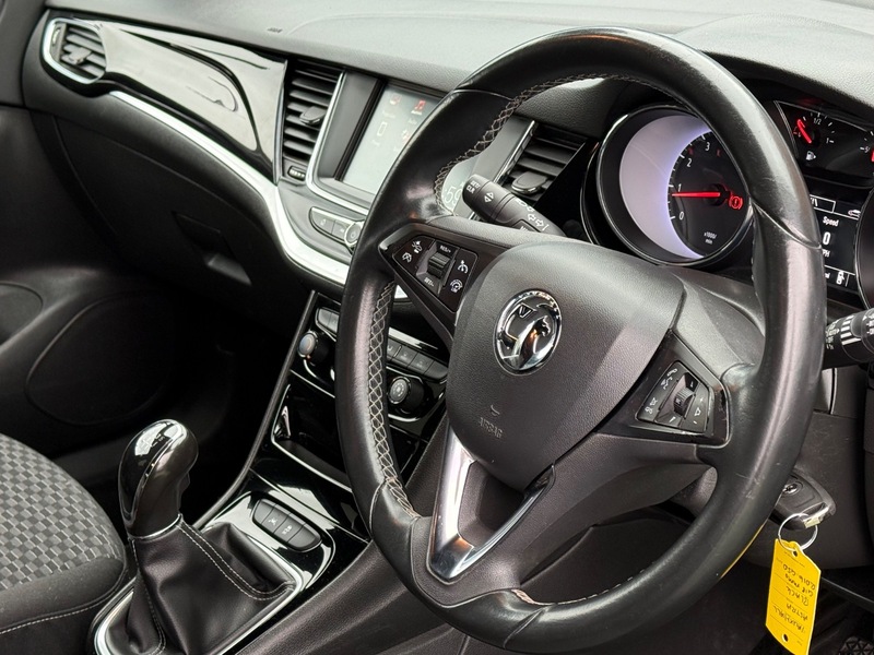 Used Vauxhall Astra 2016 for sale - 77609614: Photo 2