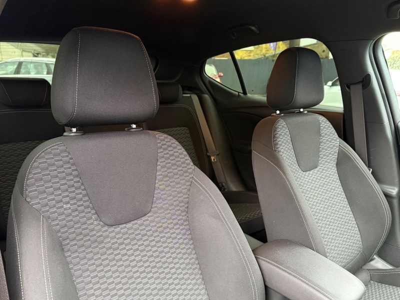 Used Vauxhall Astra 2016 for sale - 77609614: Photo 3