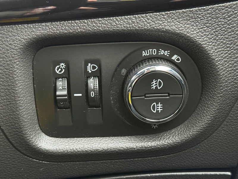 Used Vauxhall Astra 2016 for sale - 77609614: Photo 7