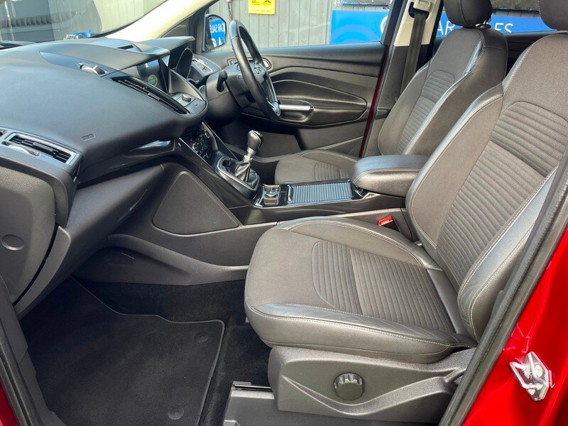 Used Ford Kuga 2017 for sale - 76445916: Photo 14