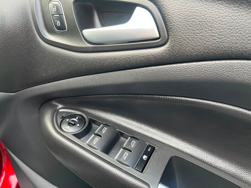 Used Ford Kuga 2017 for sale - 76445916: Photo 18