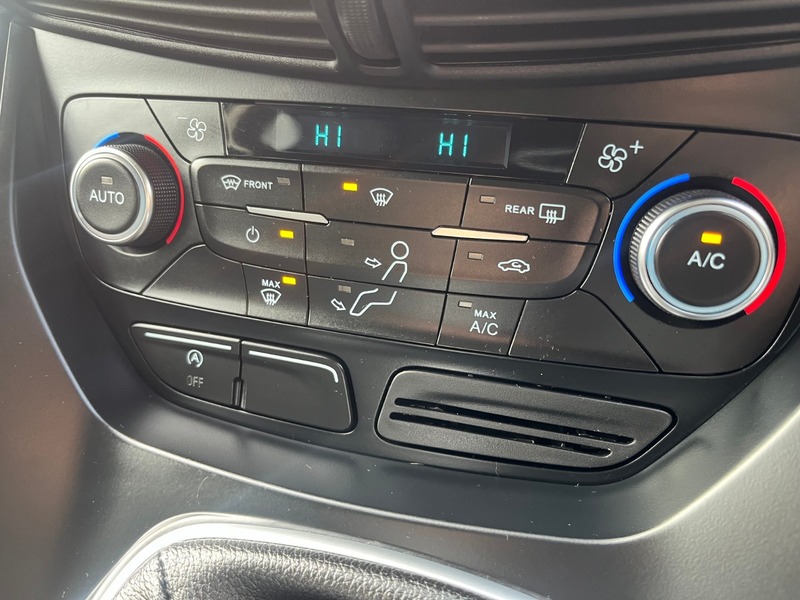 Used Ford Kuga 2017 for sale - 76445916: Photo 25