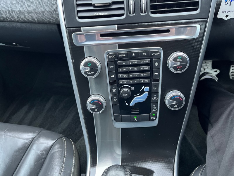 Used Volvo XC60 2016 for sale - 76712206: Photo 15