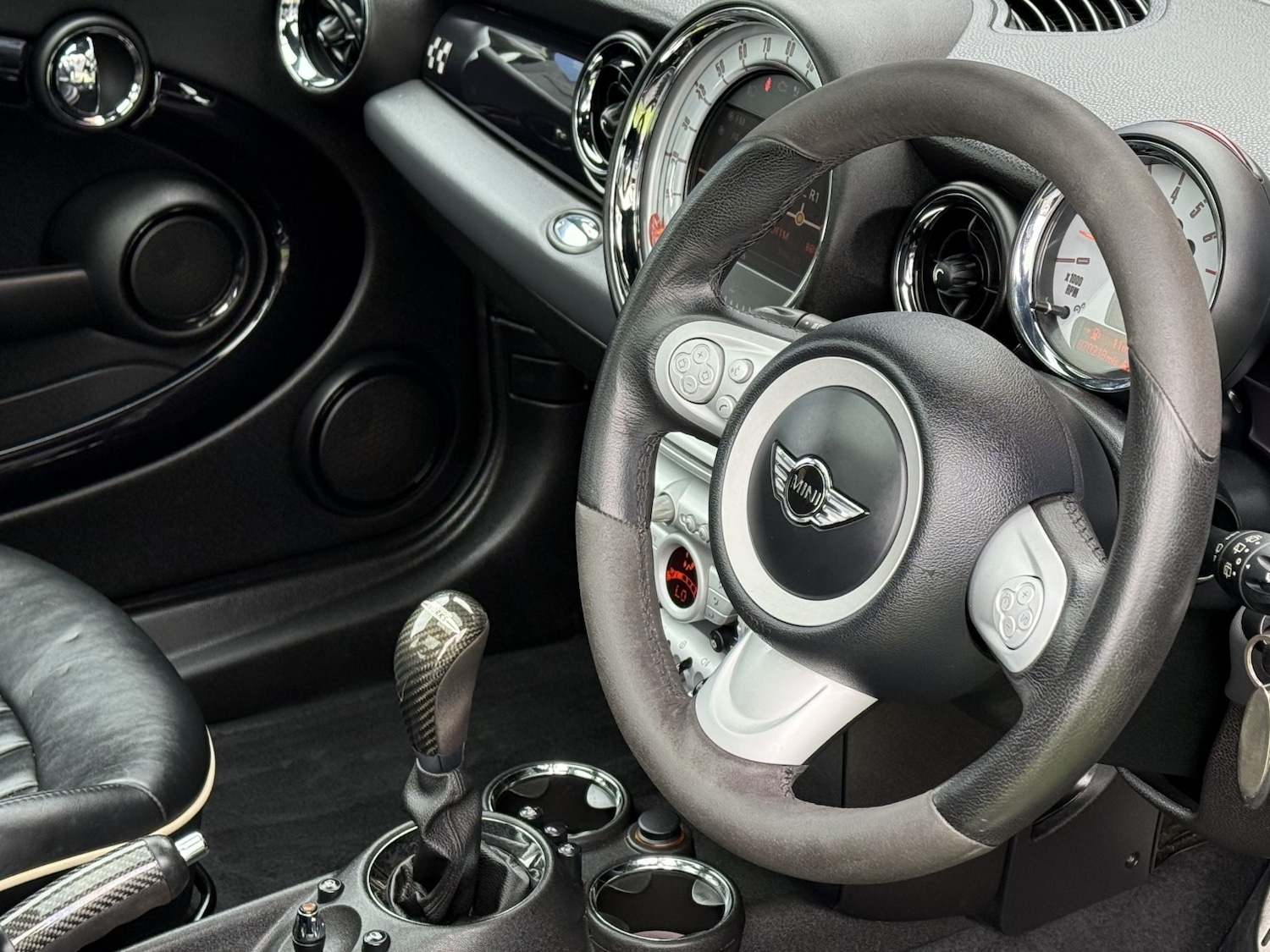 Used MINI Hatch 2008 for sale - 78196719: Photo 2