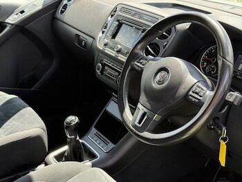 Used Volkswagen Tiguan 2014 for sale - 78901401: Photo