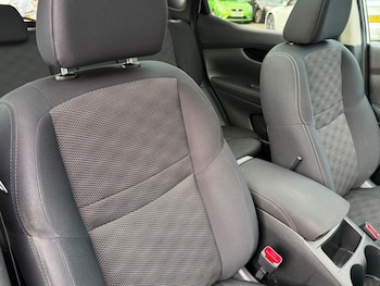 Used Nissan Qashqai 2015 for sale - 77668137: Photo