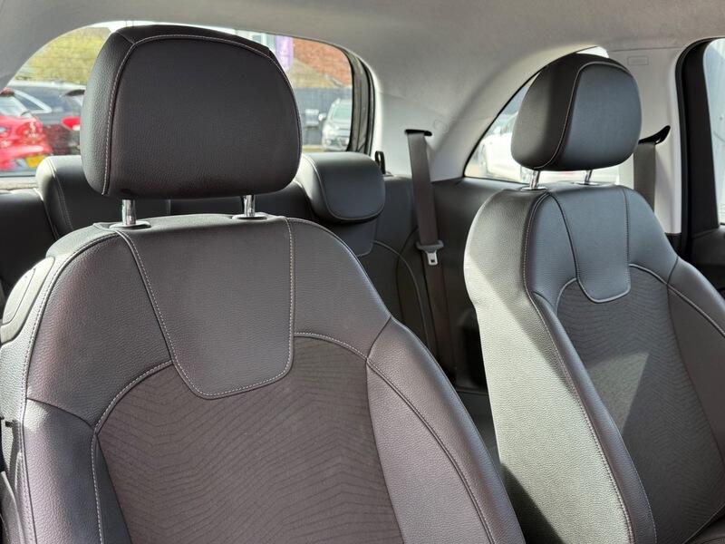 Used Vauxhall ADAM 2015 for sale - 78196699: Photo 3