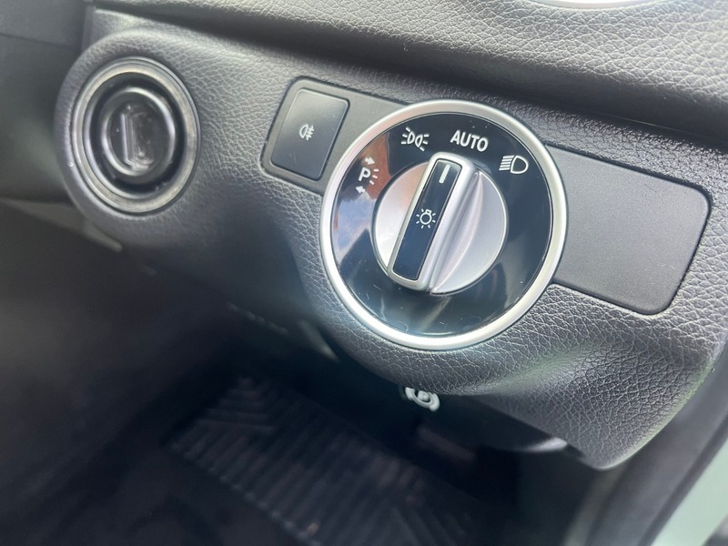 Used Mercedes-Benz C Class 2011 for sale - 76304507: Photo 21