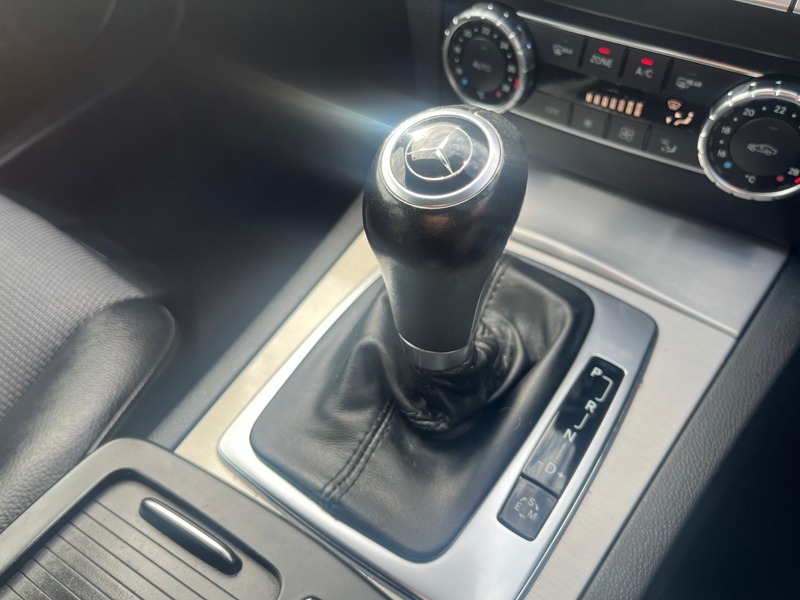 Used Mercedes-Benz C Class 2011 for sale - 76304507: Photo 27