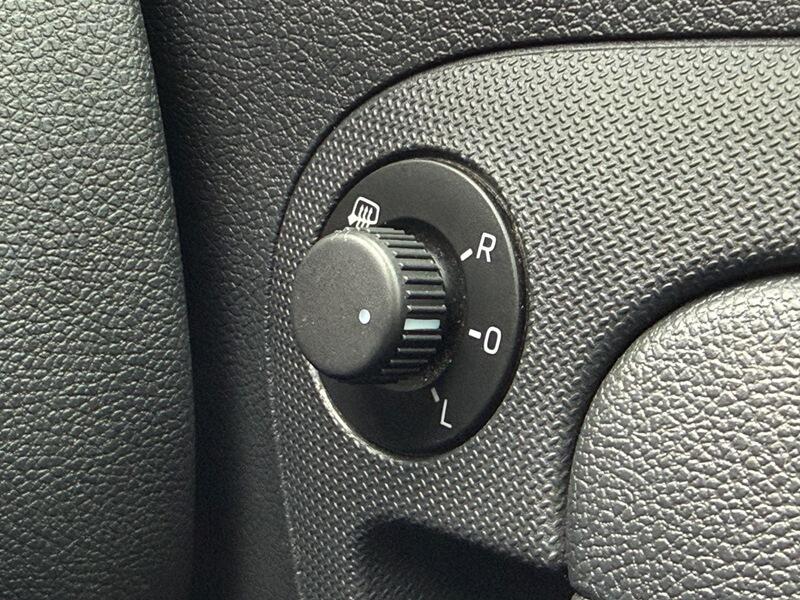 Used Skoda Roomster 2015 for sale - 78196733: Photo 31