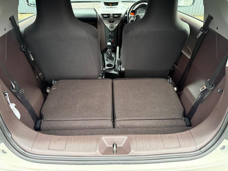 Used Toyota IQ 2010 for sale - 78196738: Photo 17