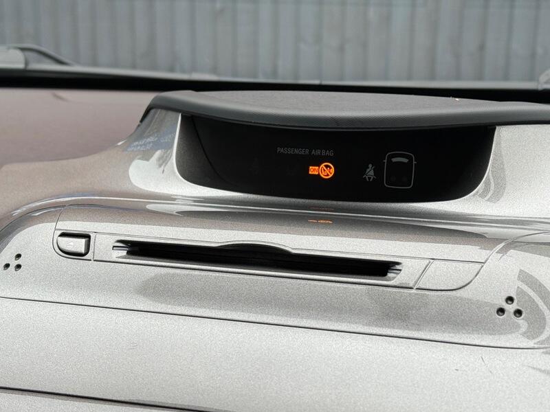 Used Toyota IQ 2010 for sale - 78196738: Photo 20