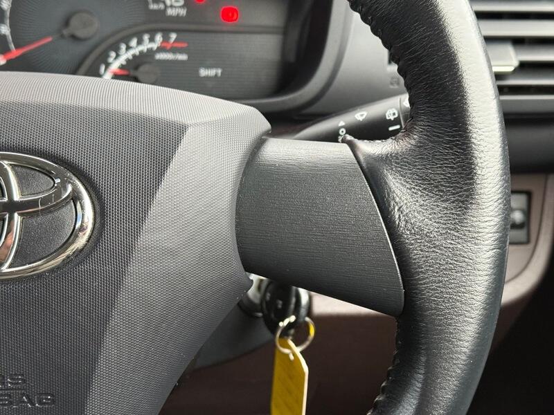 Used Toyota IQ 2010 for sale - 78196738: Photo 6