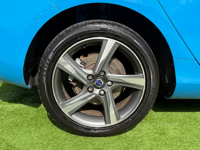 Used Volvo V40 2015 for sale - 78069655: Photo 14