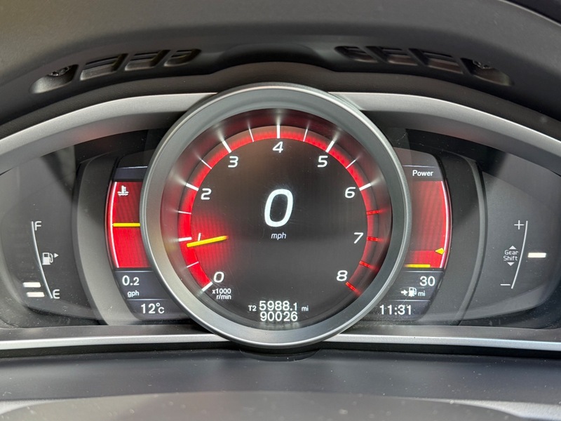 Used Volvo V40 2015 for sale - 78069655: Photo 27