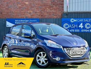 Used Peugeot 208 2012 for sale - 78196721: Photo