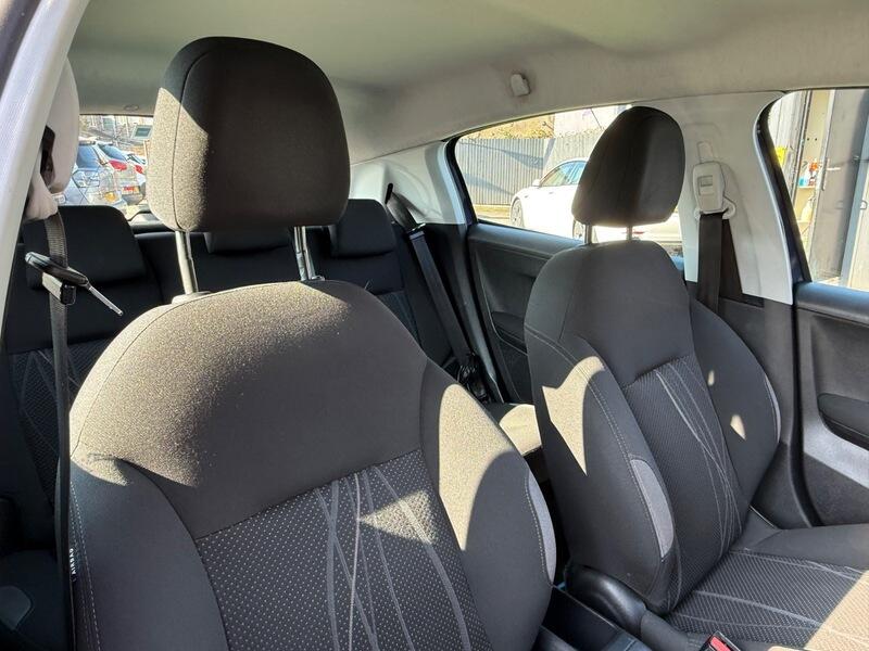 Used Peugeot 208 2012 for sale - 78196721: Photo 3