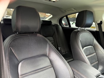 Used Jaguar XE 2015 for sale - 78553444: Photo