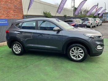 Used Hyundai TUCSON 2017 for sale - 76974056: Photo