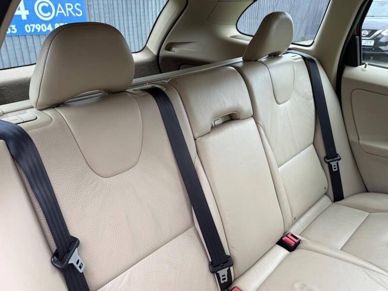 Used Volvo XC60 2009 for sale - 78196712: Photo 25