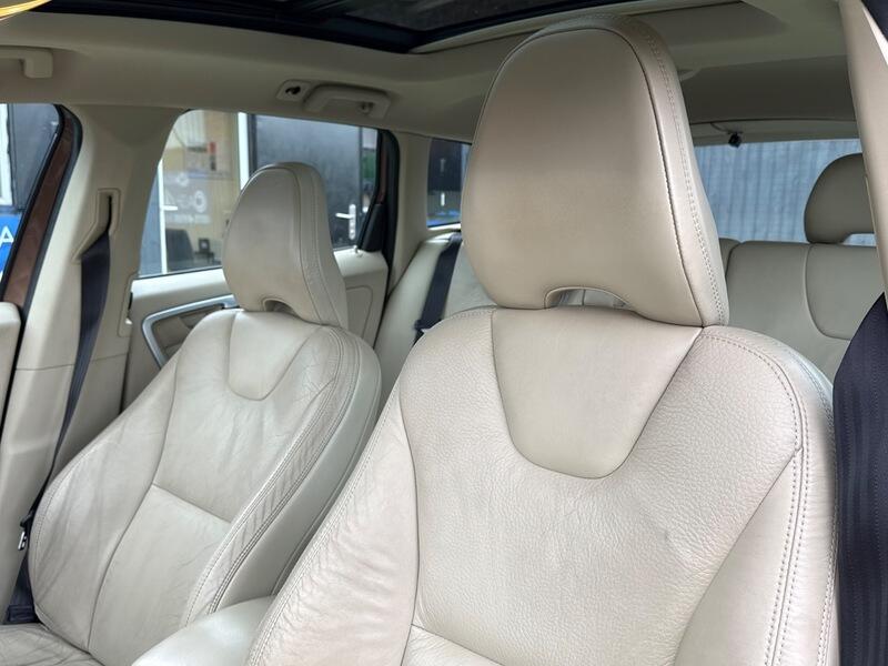 Used Volvo XC60 2009 for sale - 78196712: Photo 27