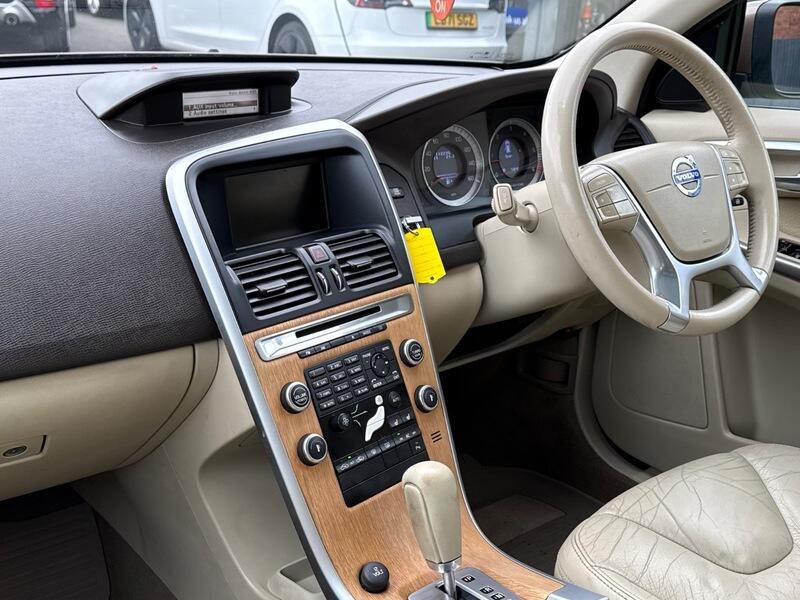 Used Volvo XC60 2009 for sale - 78196712: Photo 6