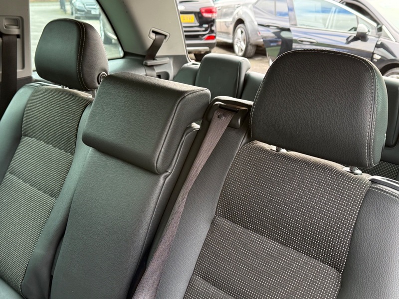 Used Vauxhall Zafira 2010 for sale - 77708994: Photo 24