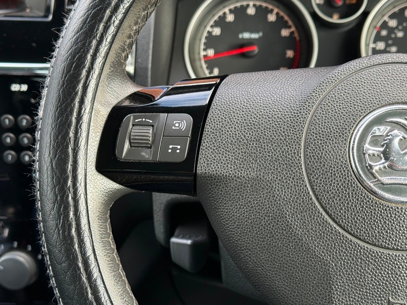 Used Vauxhall Zafira 2010 for sale - 77708994: Photo 25