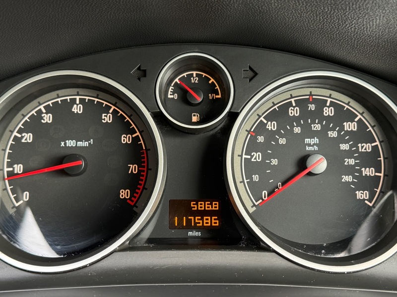 Used Vauxhall Zafira 2010 for sale - 77708994: Photo 28