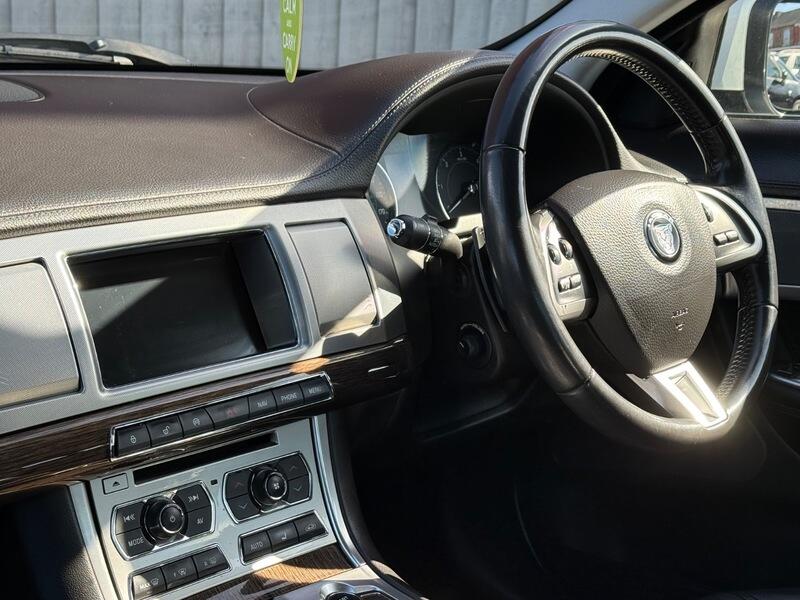 Used Jaguar XF 2015 for sale - 78196706: Photo 21