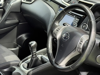 Used Nissan Qashqai 2015 for sale - 78674045: Photo