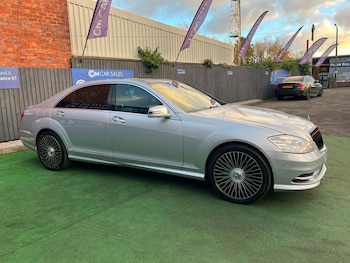 Used Mercedes-Benz S Class 2013 for sale - 76768927: Photo