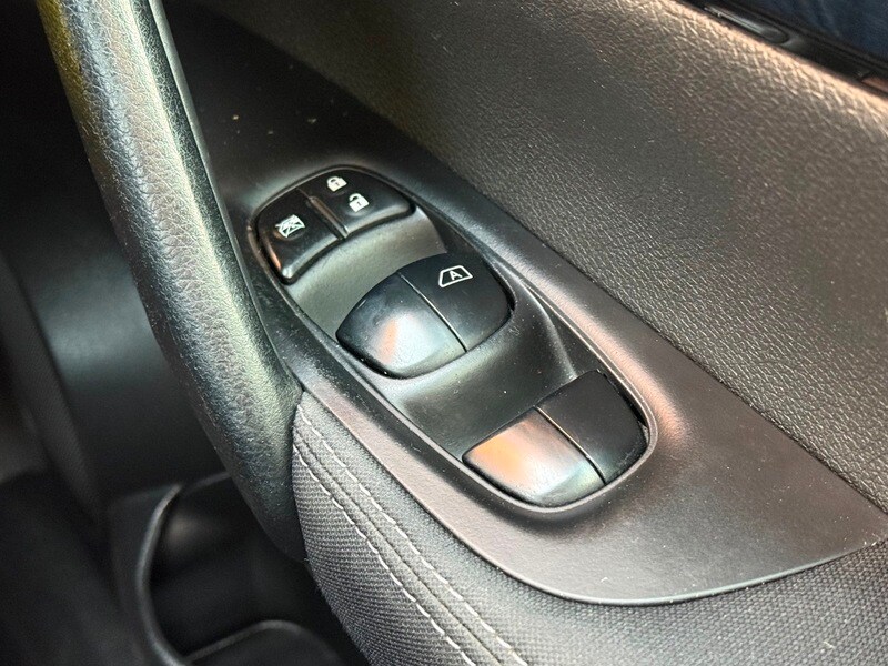 Used Nissan Qashqai 2014 for sale - 77766017: Photo 10