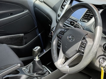 Used Hyundai TUCSON 2017 for sale - 79485394: Photo