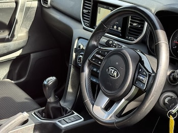 Used Kia Sportage 2019 for sale - 79485399: Photo