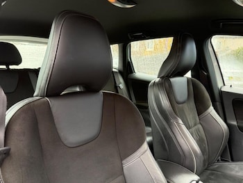 Used Volvo XC60 2015 for sale - 78553439: Photo