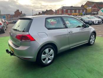 Used Volkswagen Golf 2014 for sale - 73596997: Photo