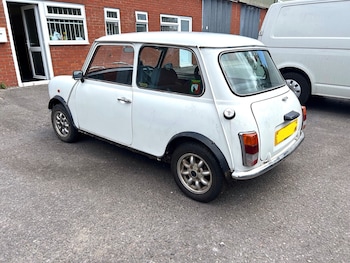 Used Austin Mini 1991 for sale - 75101140: Photo