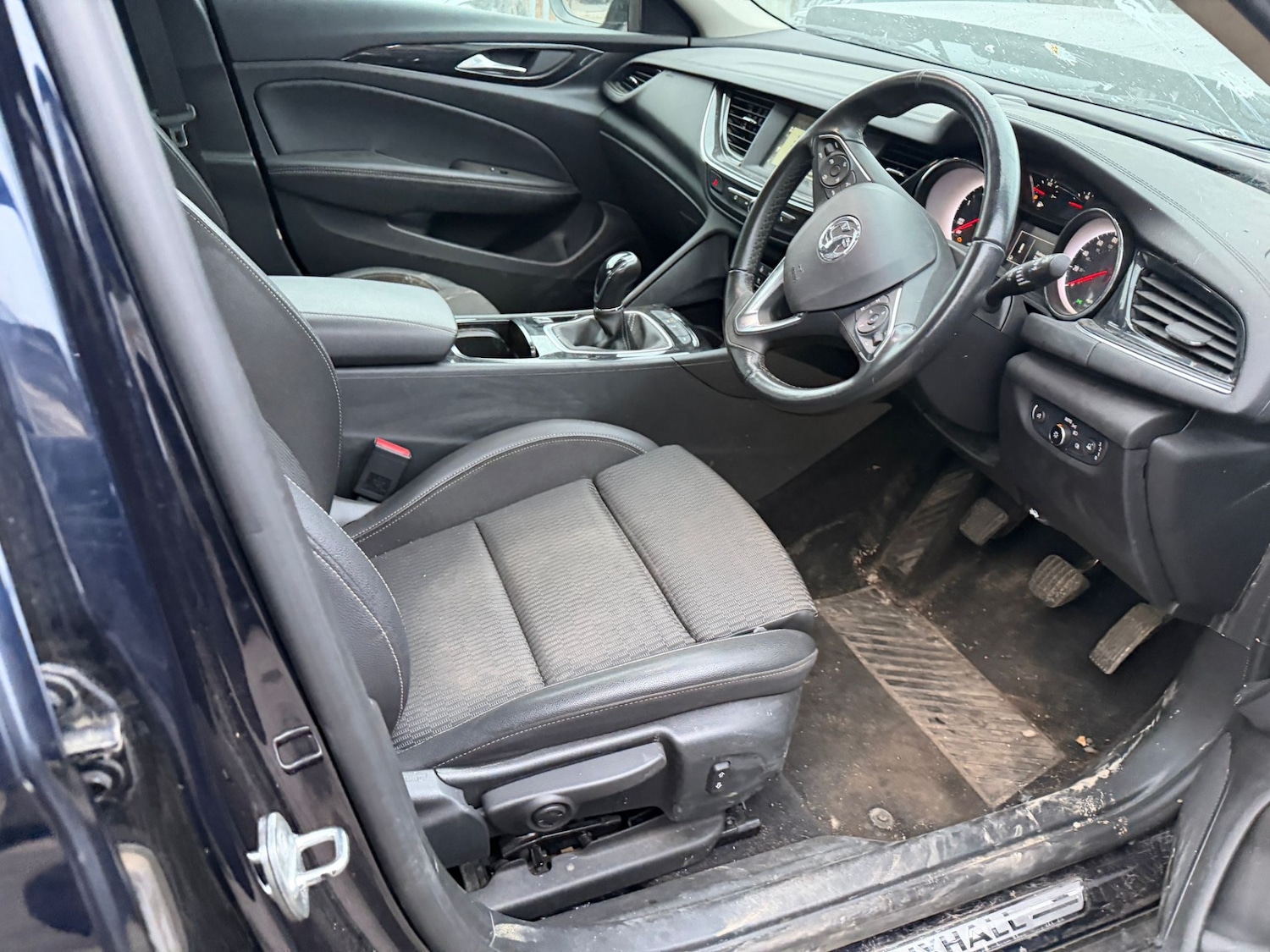 Used Vauxhall Insignia 2019 for sale - 77932326: Photo 14