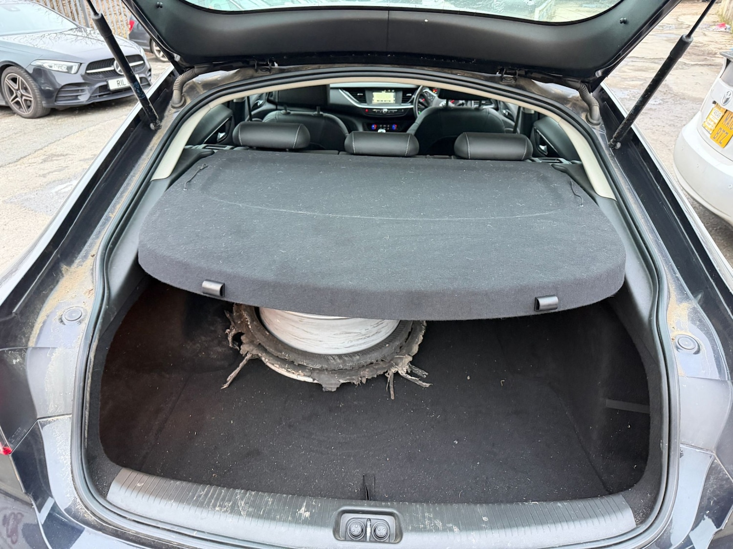 Used Vauxhall Insignia 2019 for sale - 77932326: Photo 15