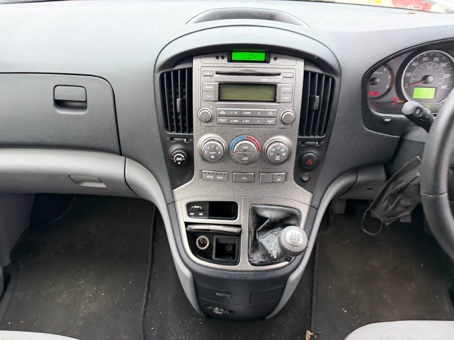 Used Hyundai i800 2010 for sale - 77932026: Photo 6