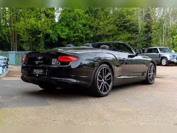 Used Bentley Continental 2019 for sale - 78183444: Photo