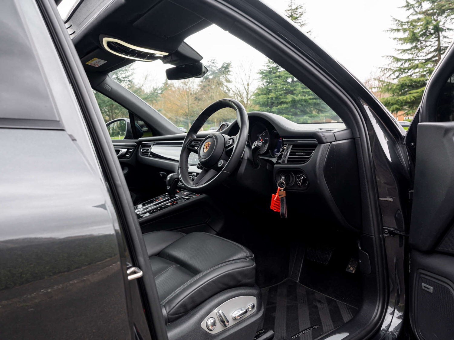 Used Porsche Macan 2022 for sale - 77652966: Photo 18