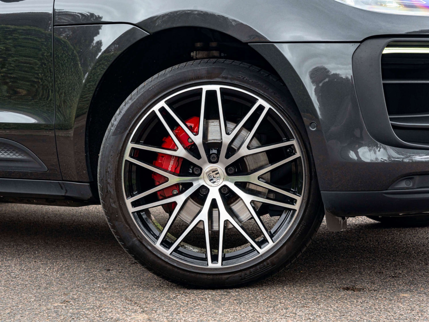 Used Porsche Macan 2022 for sale - 77652966: Photo 2